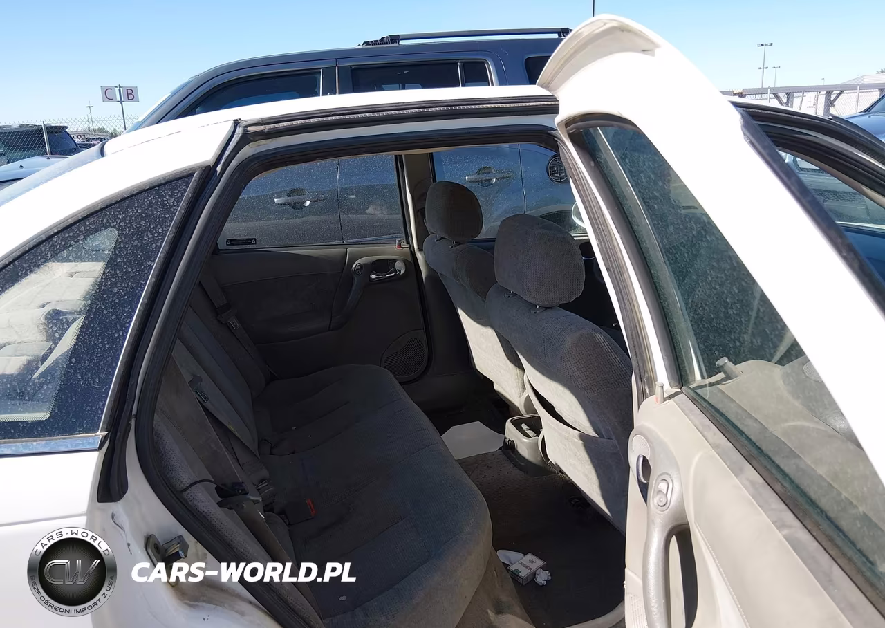2002 Saturn L-Series L200 VIN:1G8JU54F32Y594425 - 8