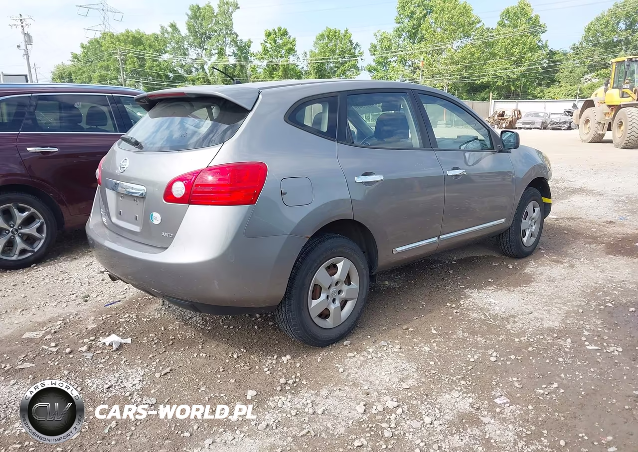 2011 Nissan Rogue S VIN:JN8AS5MV9BW681572 - 4