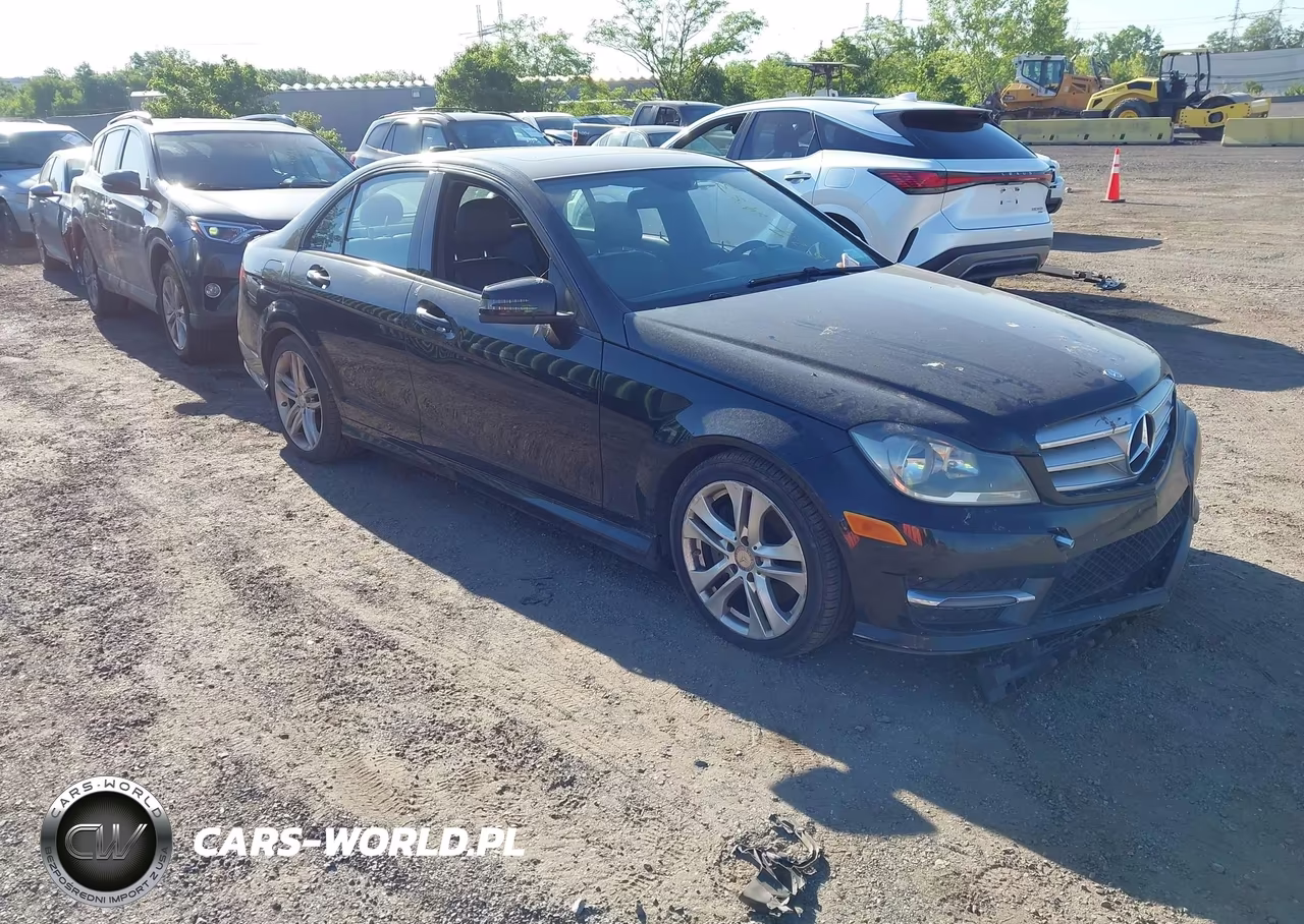 2013 Mercedes-Benz C 300 Sport 4Matic