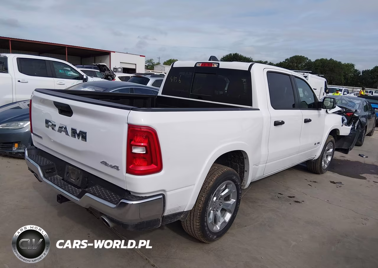 2026 Ram 1500 Big Horn 4X4 5'7 Box VIN:3C6SRFFP1T4159236 - 4
