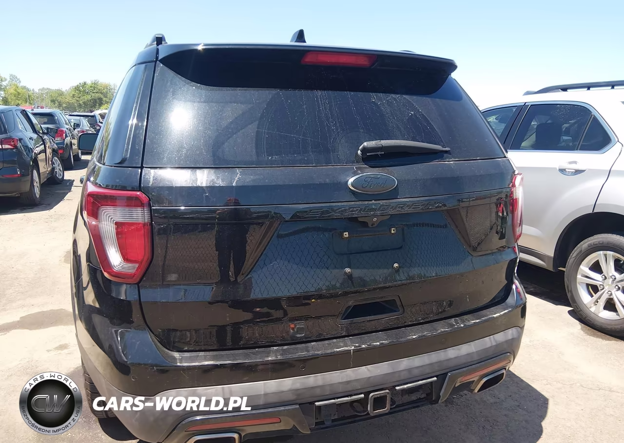 2017 Ford Explorer Sport VIN:1FM5K8GT2HGB03269 - 16