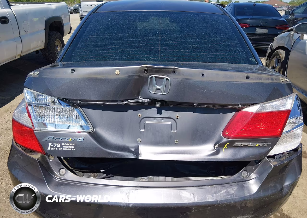 2015 Honda Accord Sport VIN:1HGCR2F56FA039228 - 6