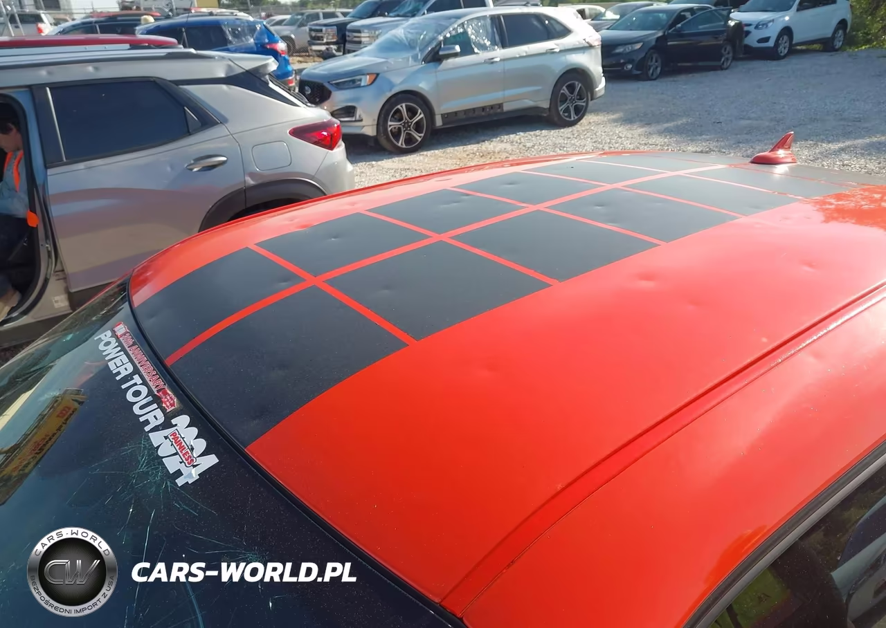 2018 Dodge Challenger R-T VIN:2C3CDZBT5JH161135 - 6