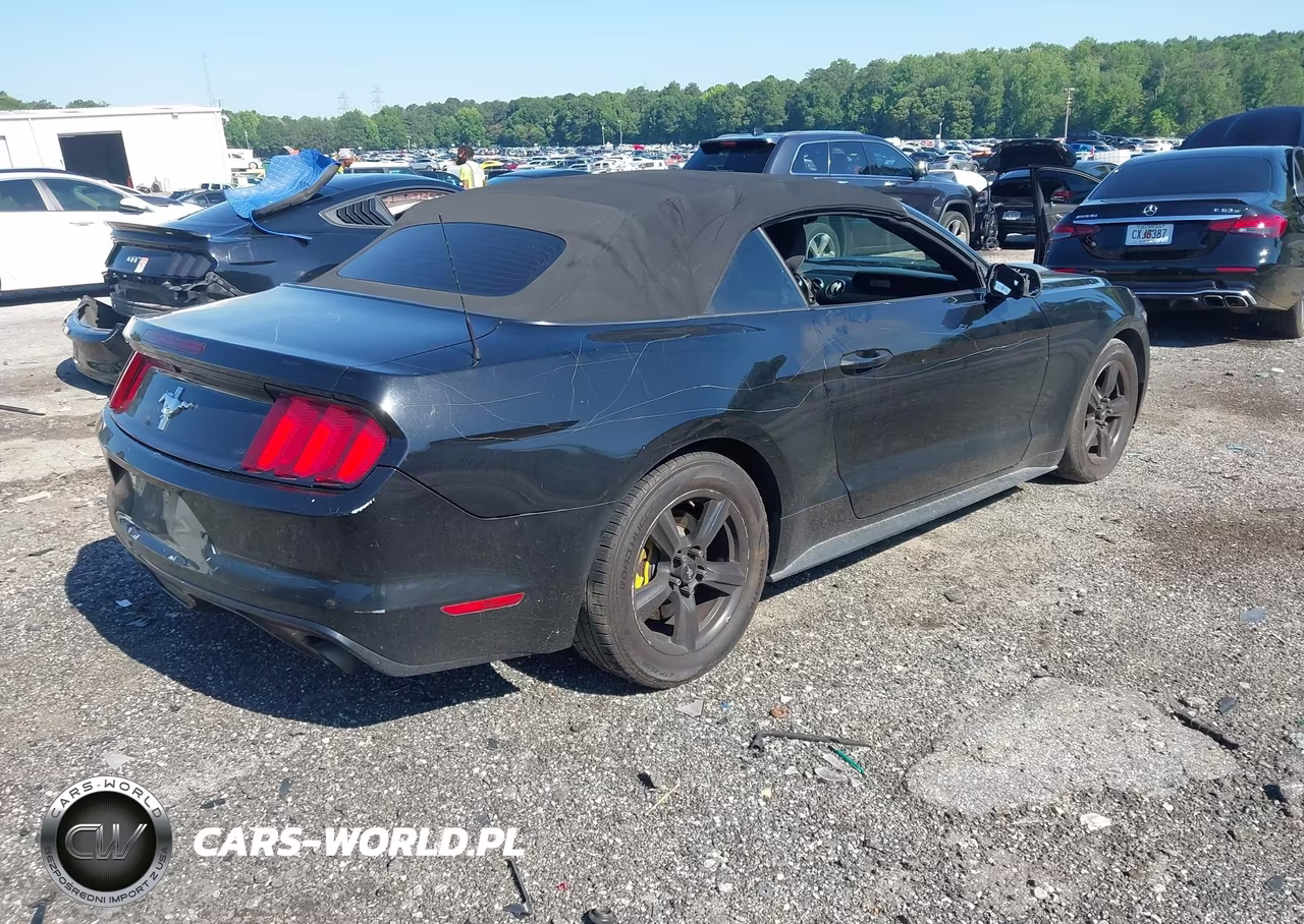 2015 Ford Mustang V6 VIN:1FATP8EM7F5400996 - 4