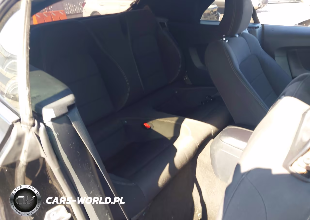 2015 Ford Mustang V6 VIN:1FATP8EM7F5400996 - 8
