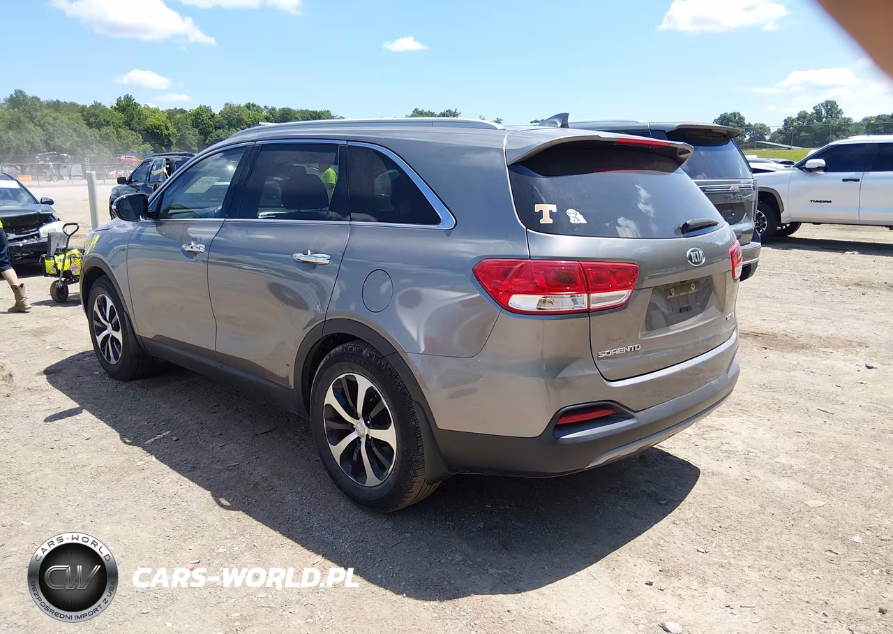 2018 Kia Sorento 3.3L Ex VIN:5XYPH4A54JG383770 - 3