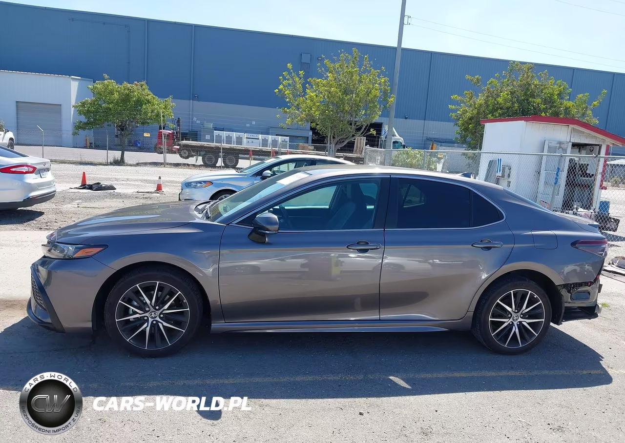 2024 Toyota Camry Se VIN:4T1G11AK4RU847543 - 15