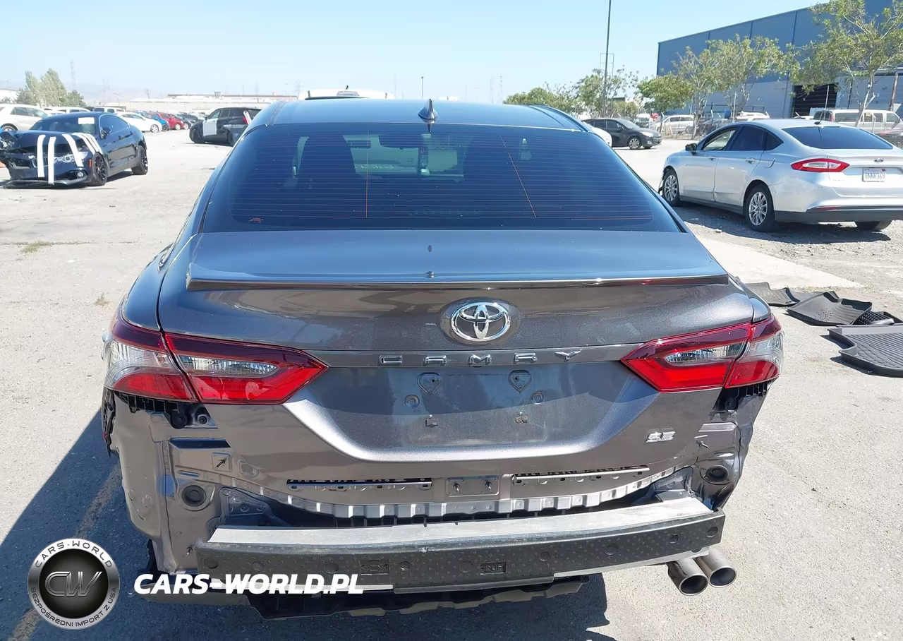 2024 Toyota Camry Se VIN:4T1G11AK4RU847543 - 17
