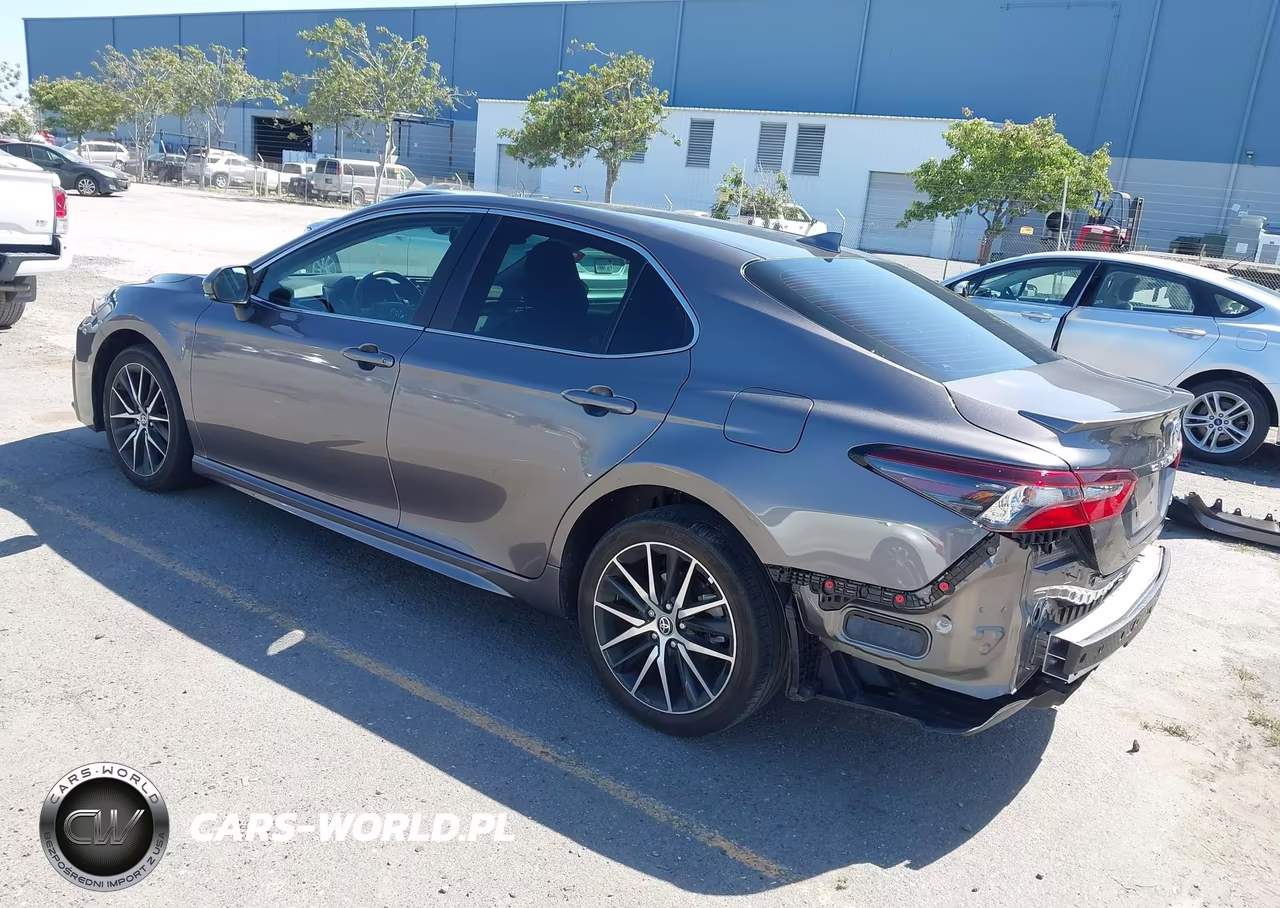 2024 Toyota Camry Se VIN:4T1G11AK4RU847543 - 3