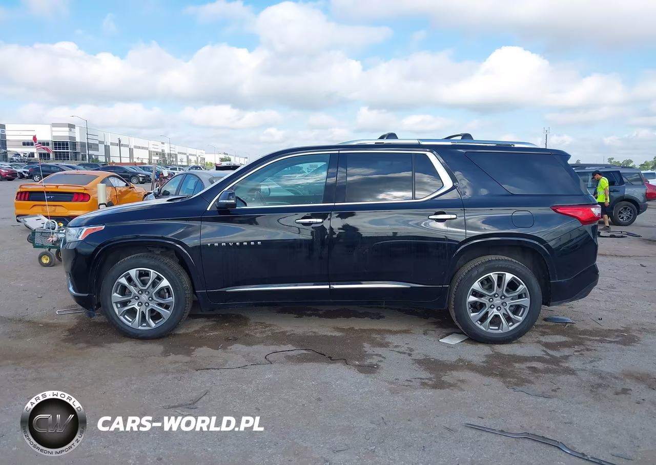 2021 Chevrolet Traverse Fwd Premier VIN:1GNERKKW6MJ219027 - 13
