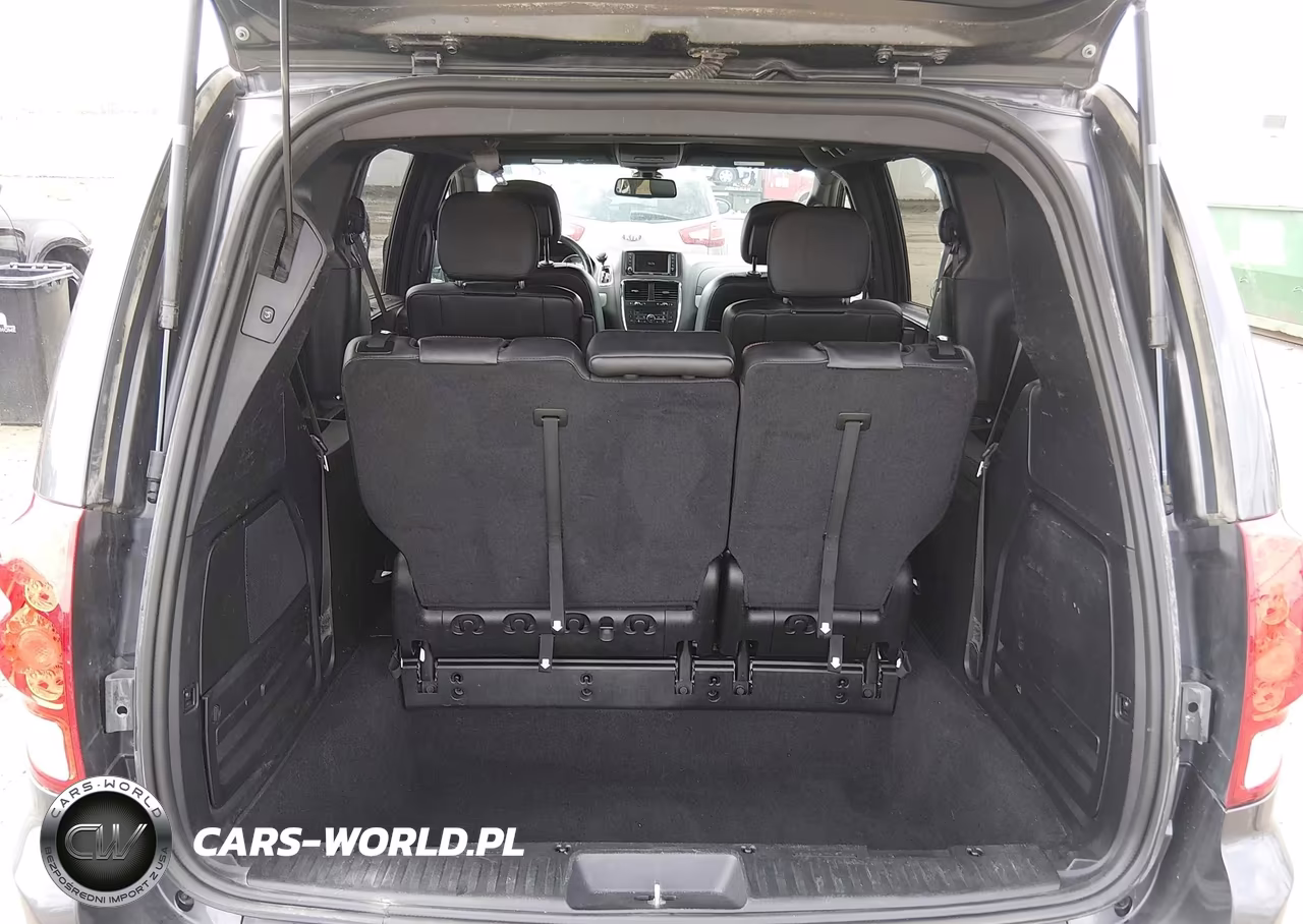 2018 Dodge Grand Caravan Gt VIN:2C4RDGEG4JR311772 - 17