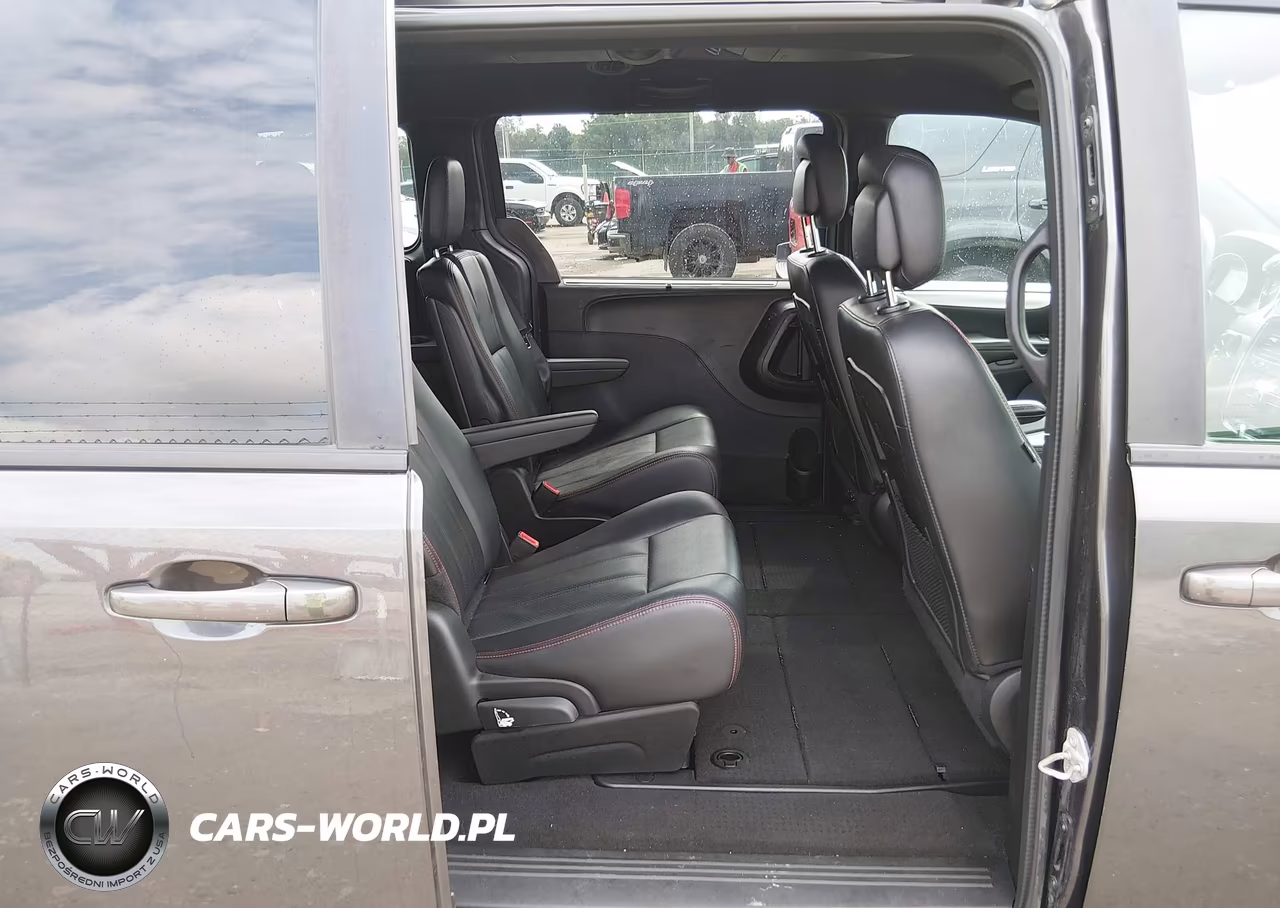 2018 Dodge Grand Caravan Gt VIN:2C4RDGEG4JR311772 - 8