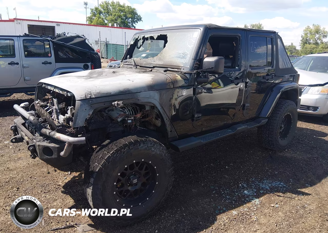2012 Jeep Wrangler Unlimited Sahara VIN:1C4BJWEG3CL250673 - 2