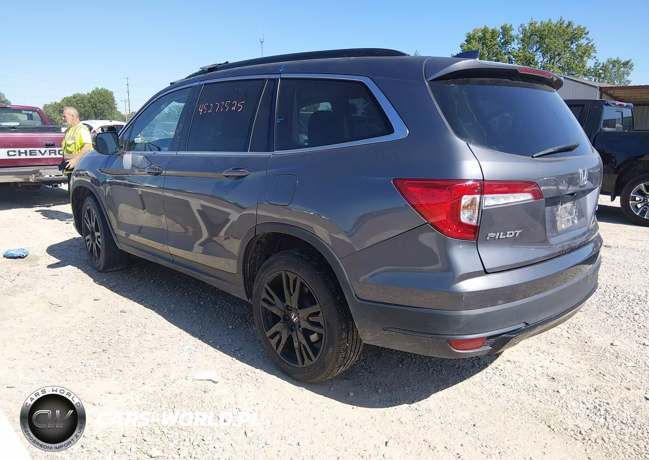 2021 Honda Pilot Awd Special Edition VIN:5FNYF6H29MB100955 - 3