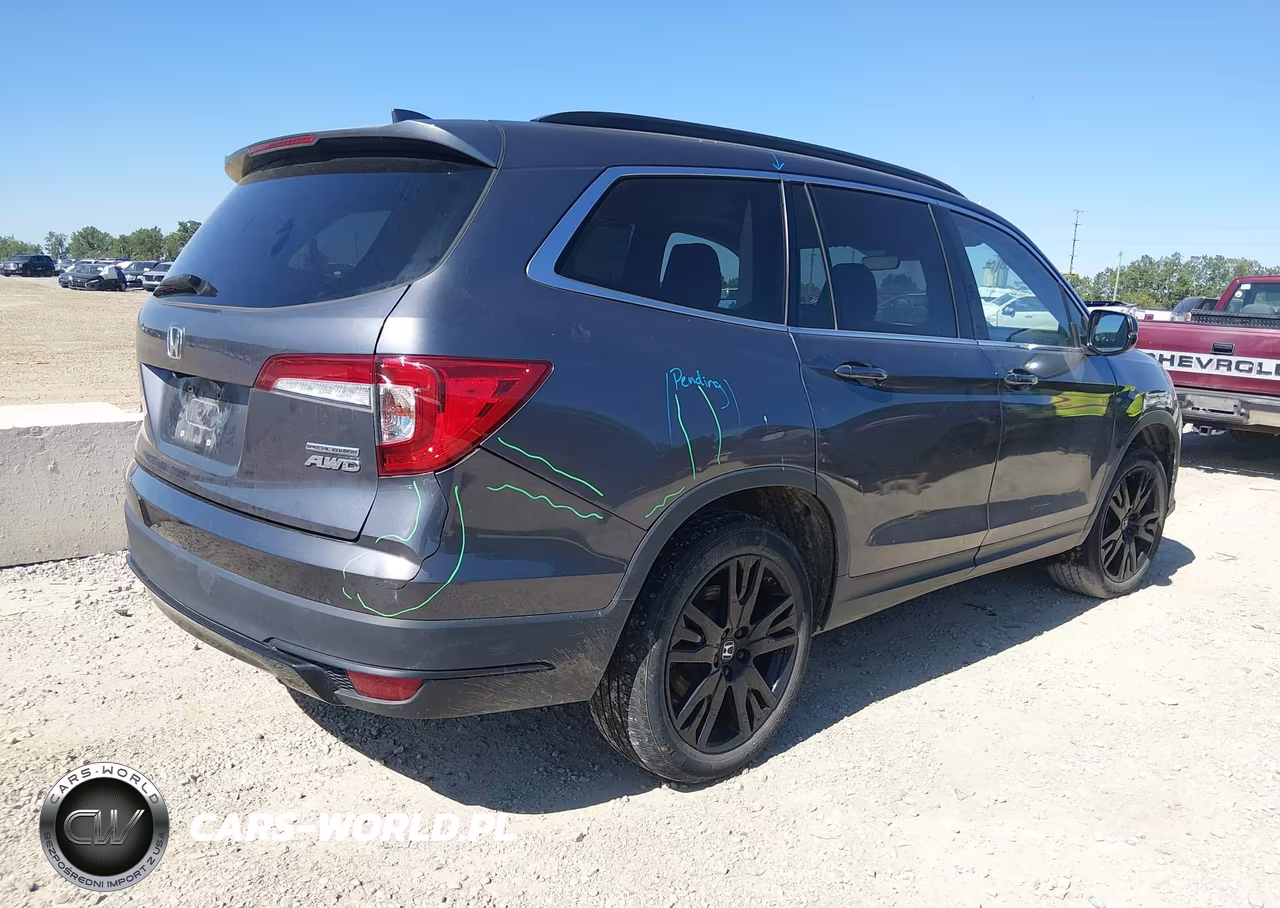 2021 Honda Pilot Awd Special Edition VIN:5FNYF6H29MB100955 - 4
