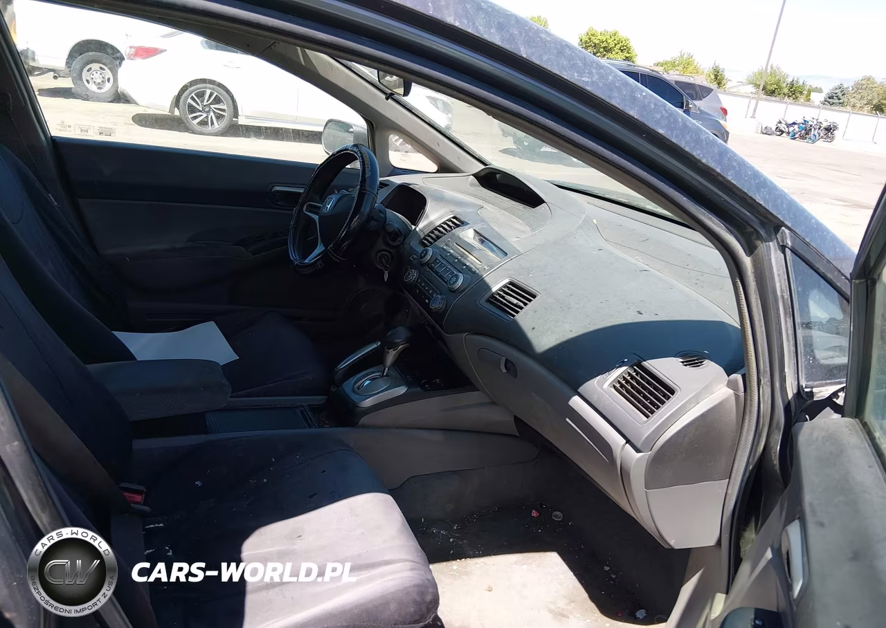 2009 Honda Civic Lx VIN:2HGFA16549H313160 - 5