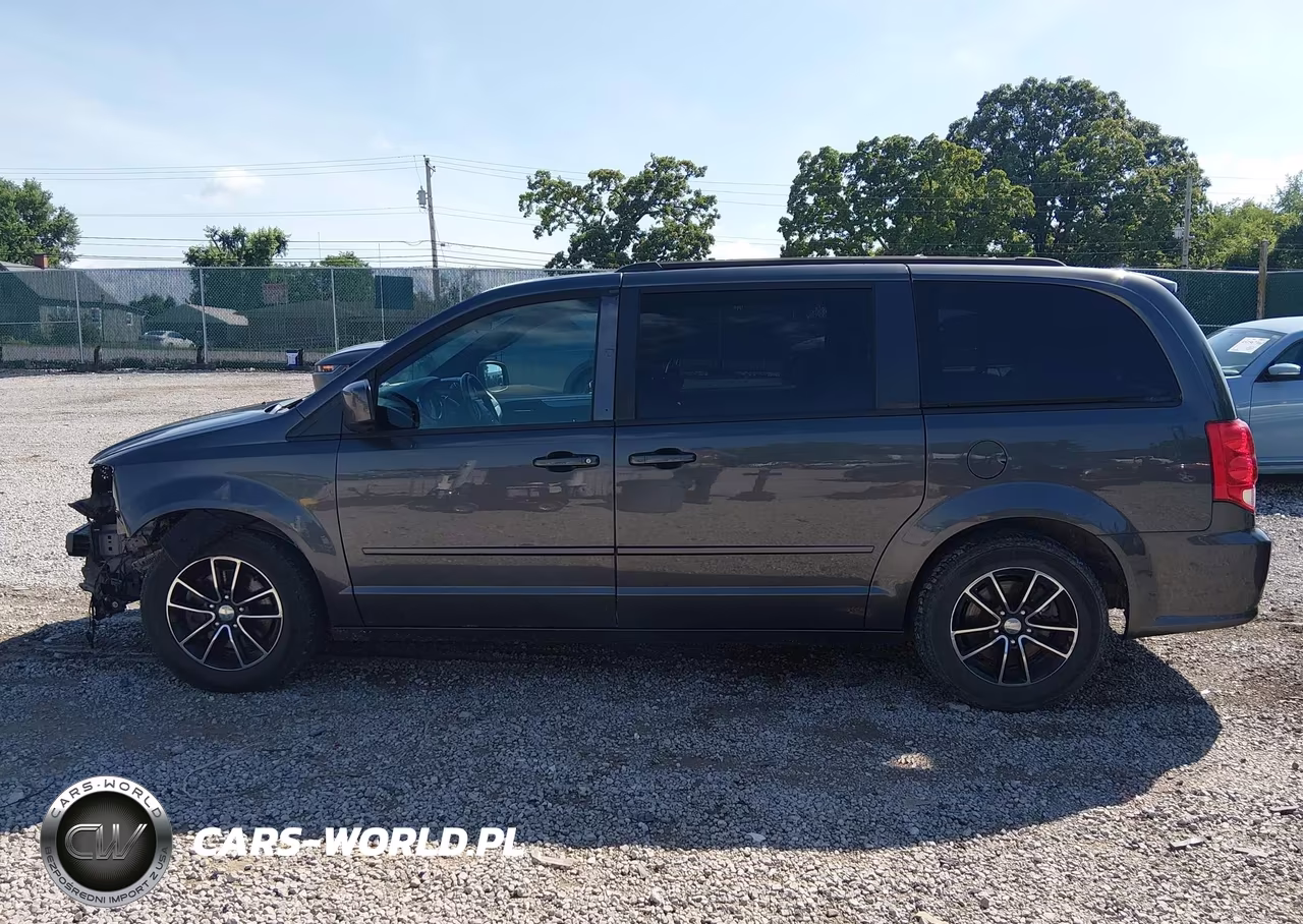 2016 Dodge Grand Caravan R-T VIN:2C4RDGEGXGR329556 - 15
