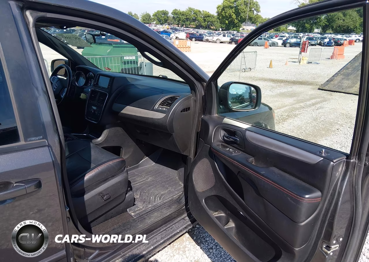 2016 Dodge Grand Caravan R-T VIN:2C4RDGEGXGR329556 - 5