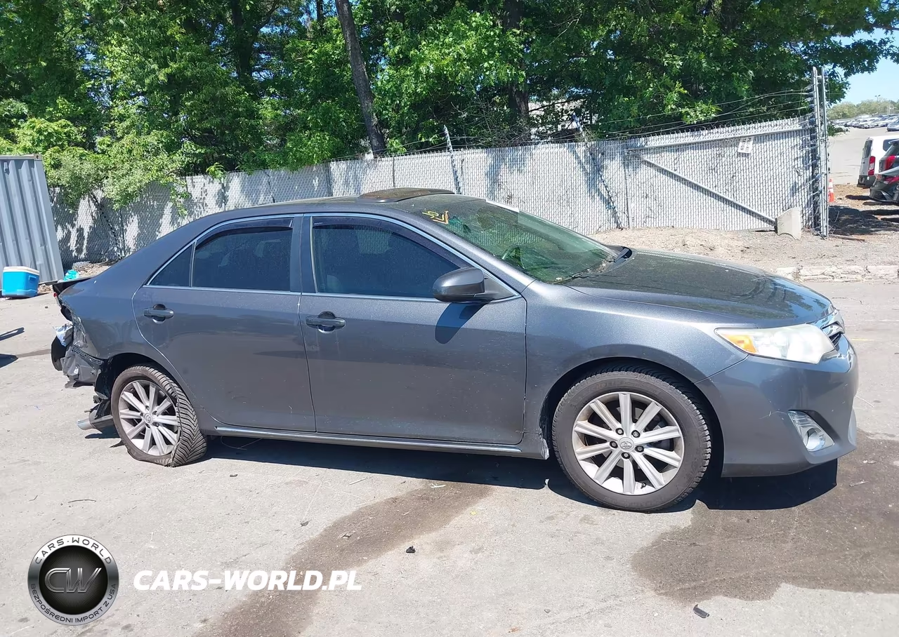 2014 Toyota Camry Xle VIN:4T4BF1FK3ER400254 - 14