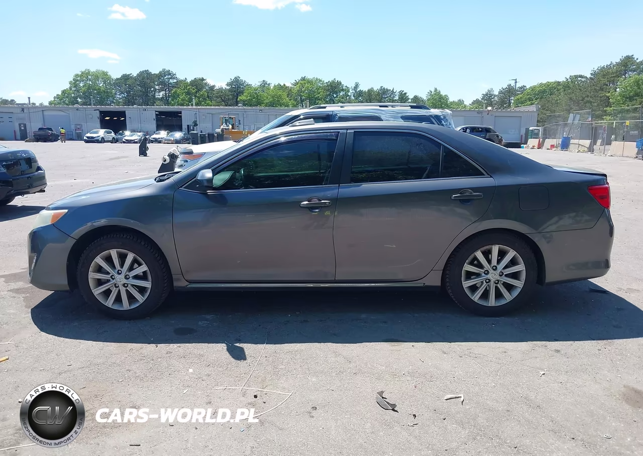2014 Toyota Camry Xle VIN:4T4BF1FK3ER400254 - 15
