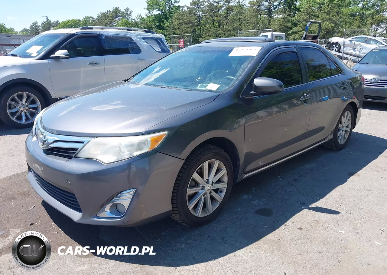 2014 Toyota Camry Xle VIN:4T4BF1FK3ER400254 - 2