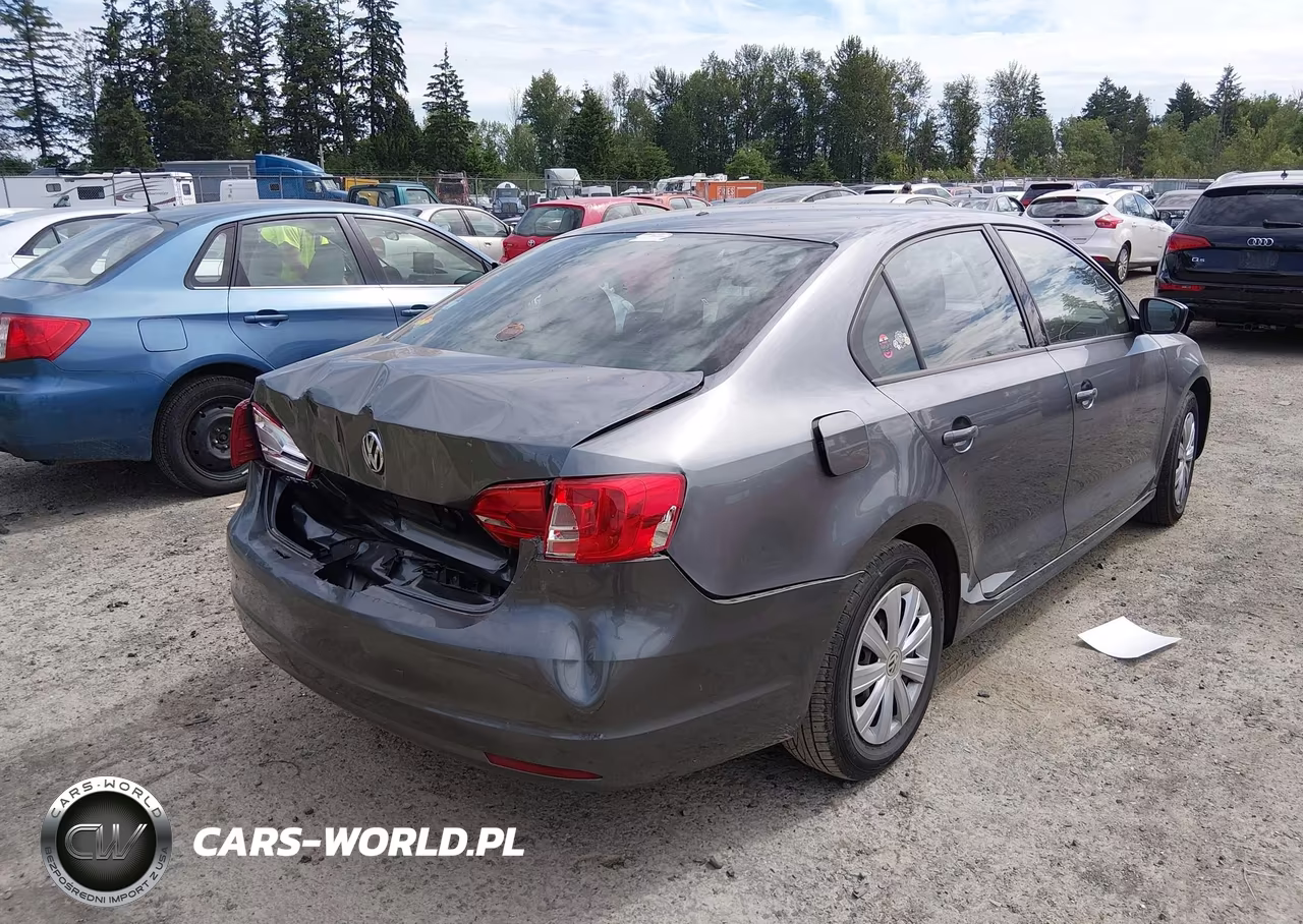 2014 Volkswagen Jetta 2.0L S VIN:3VW2K7AJXEM408834 - 4