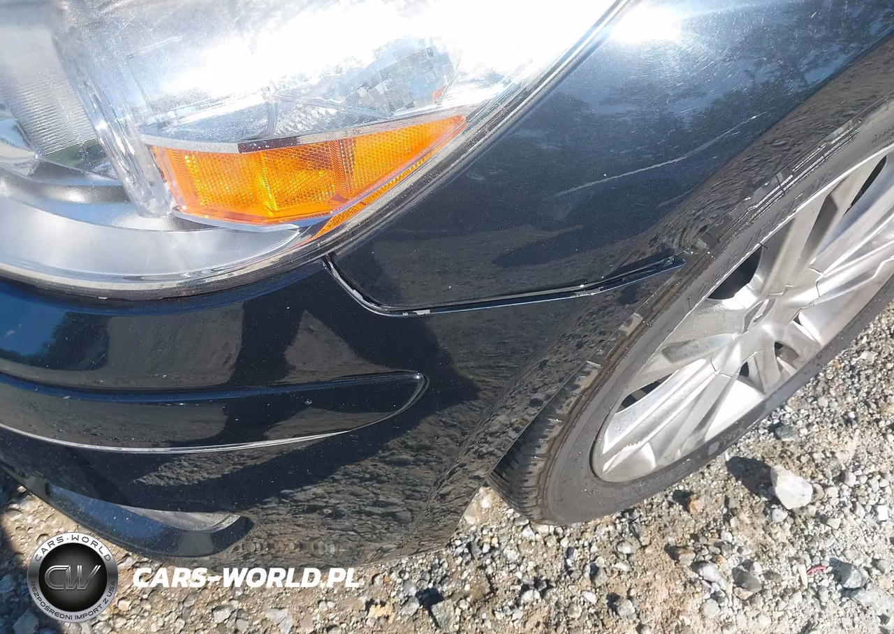 2011 Hyundai Genesis 4.6 VIN:KMHGC4DF4BU125814 - 13