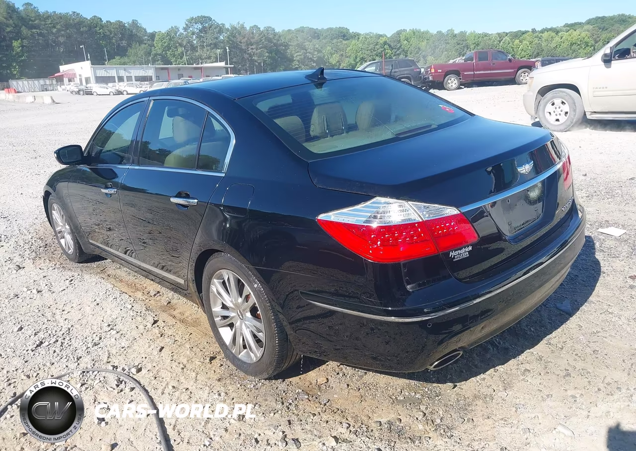 2011 Hyundai Genesis 4.6 VIN:KMHGC4DF4BU125814 - 3