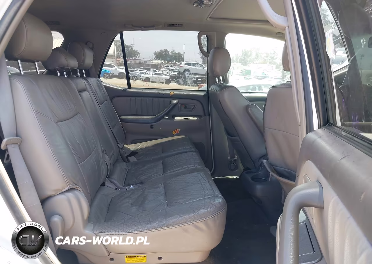 2005 Toyota Sequoia Limited V8 VIN:5TDZT38A25S259493 - 8
