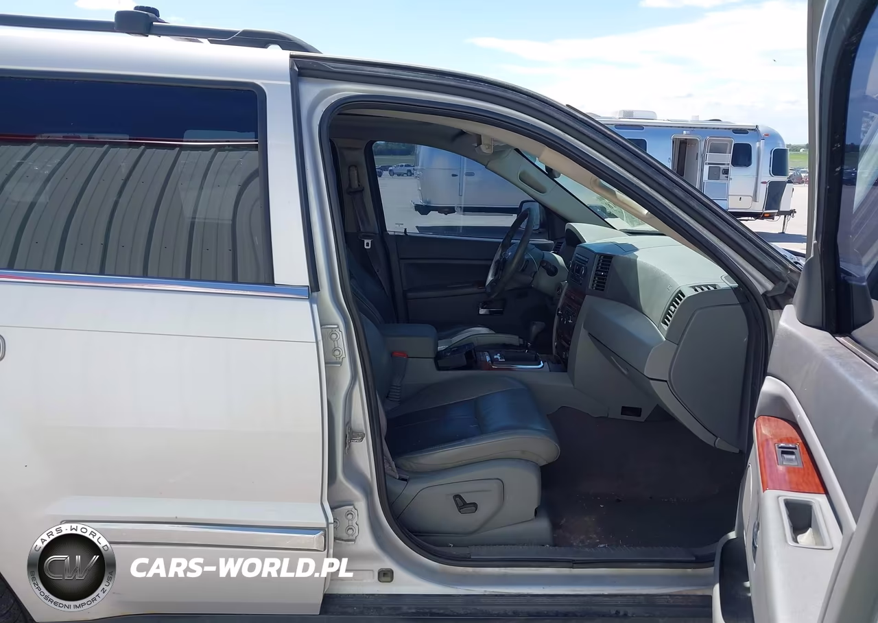 2005 Jeep Grand Cherokee Limited VIN:1J4HR58235C729380 - 5