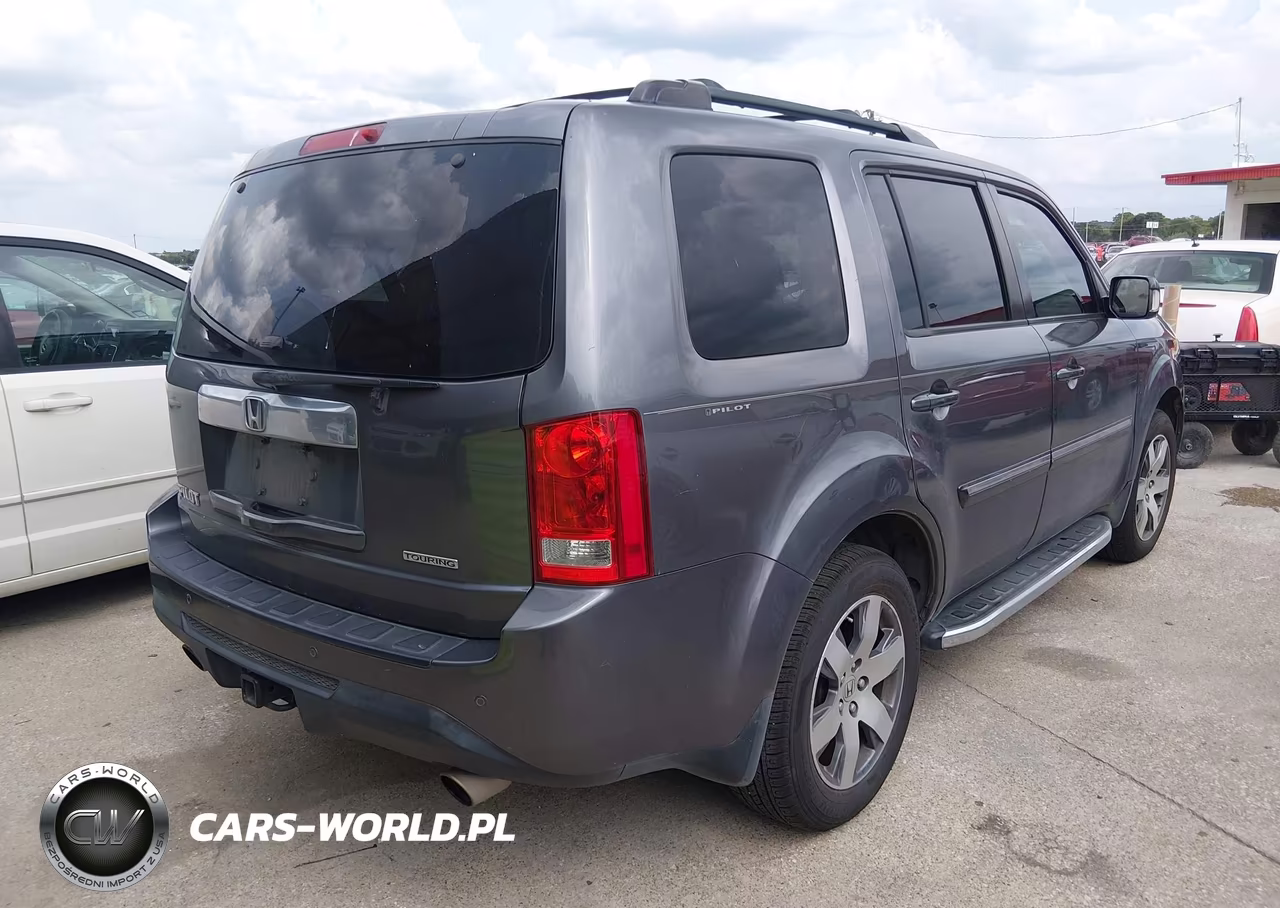 2015 Honda Pilot Touring VIN:5FNYF3H91FB021147 - 4