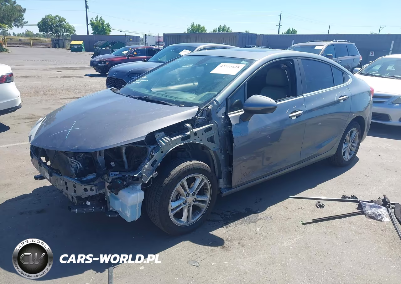 2018 Chevrolet Cruze Lt Auto VIN:1G1BH5SE7J7140135 - 2
