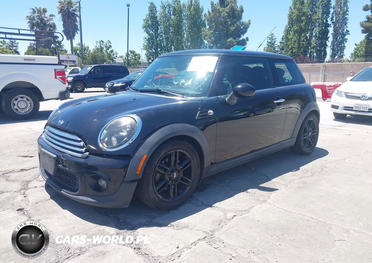 2012 Mini Cooper VIN:WMWSU3C58CT539889 - 2