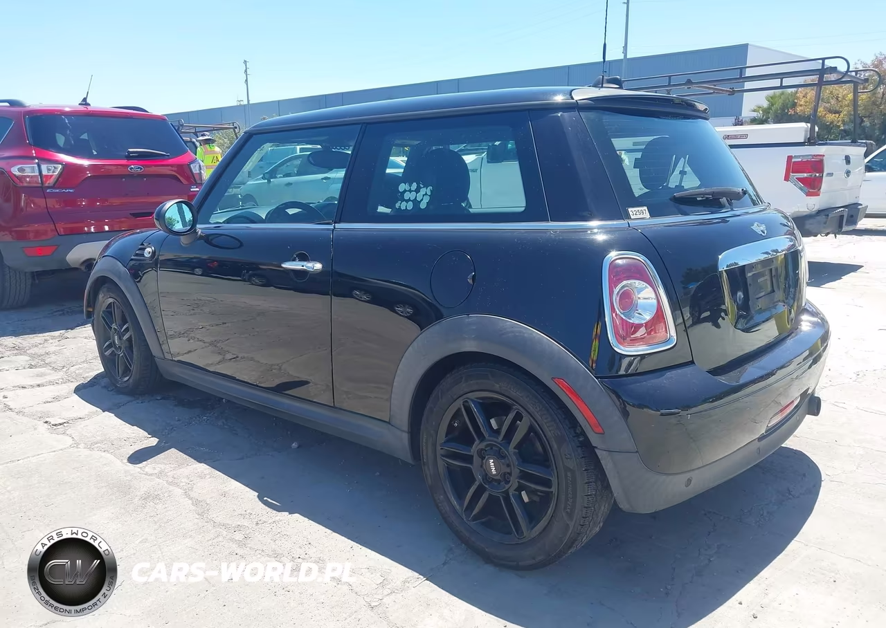 2012 Mini Cooper VIN:WMWSU3C58CT539889 - 3