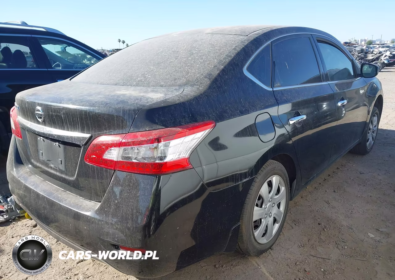 2015 Nissan Sentra S VIN:3N1AB7APXFY305381 - 4