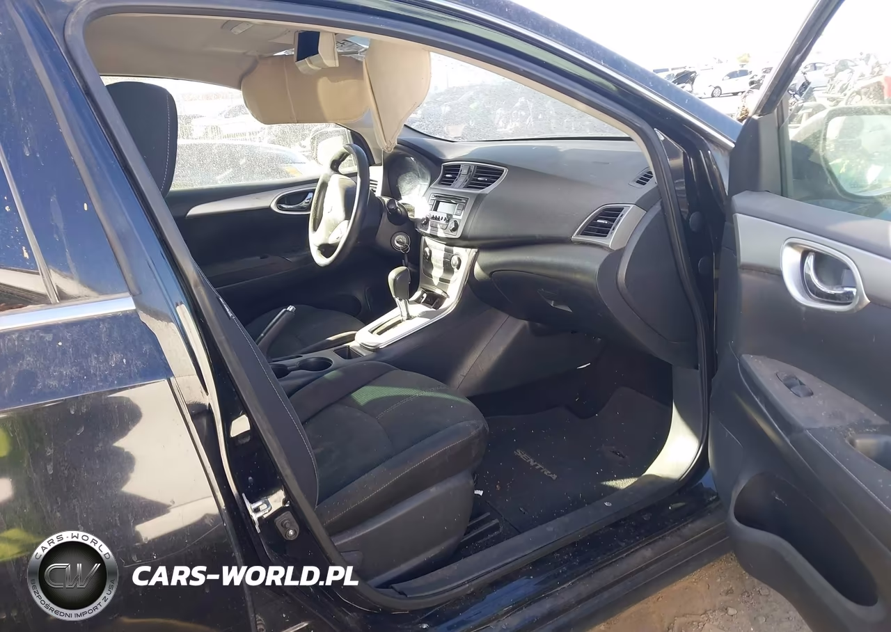 2015 Nissan Sentra S VIN:3N1AB7APXFY305381 - 5