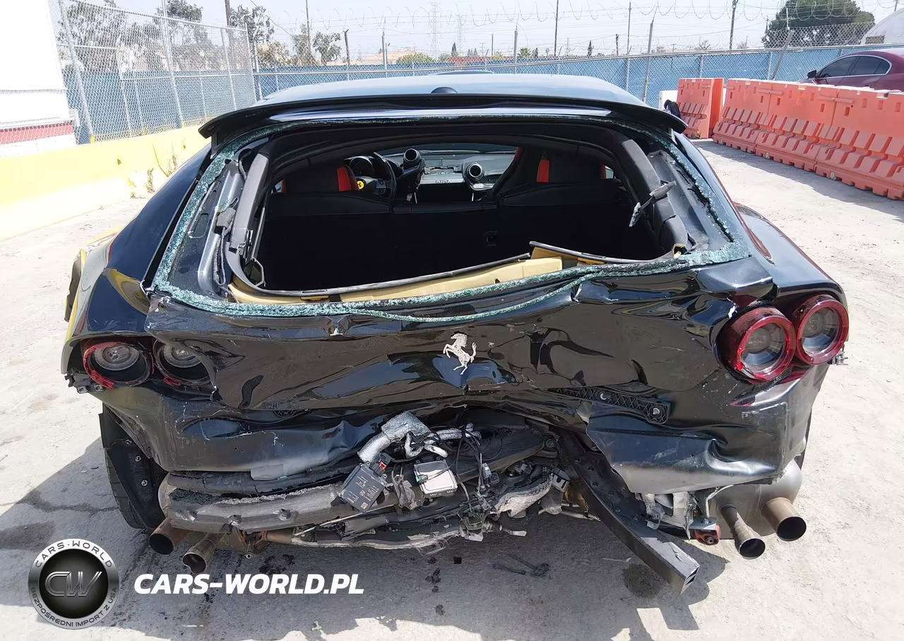 2020 Ferrari Gtc4Lusso T VIN:ZFF82YNA2L0256482 - 15