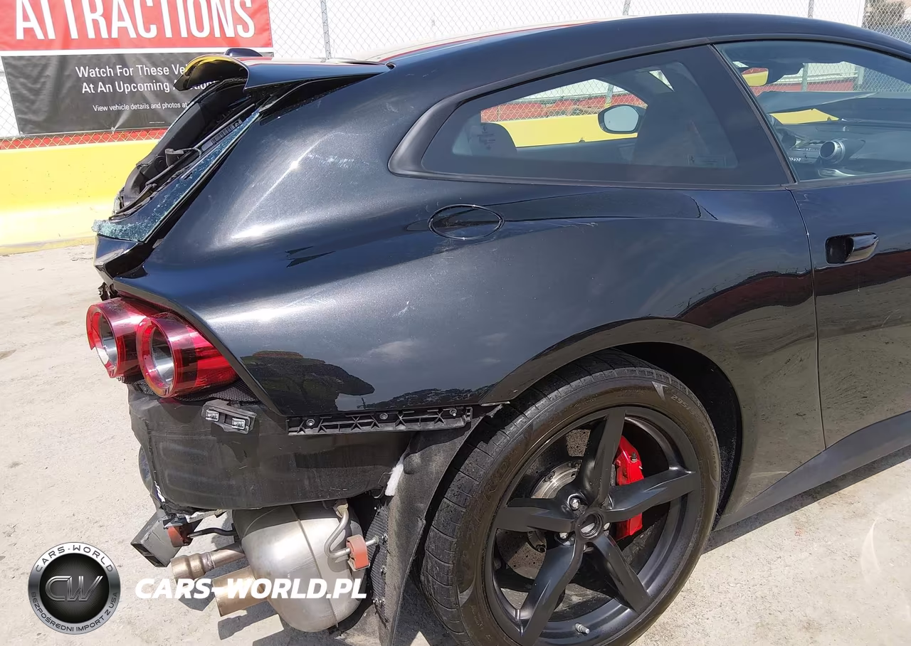 2020 Ferrari Gtc4Lusso T VIN:ZFF82YNA2L0256482 - 17