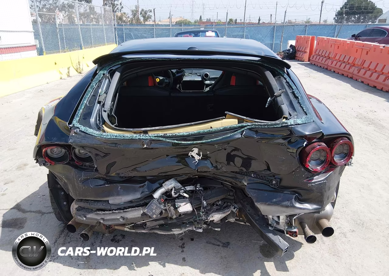 2020 Ferrari Gtc4Lusso T VIN:ZFF82YNA2L0256482 - 22