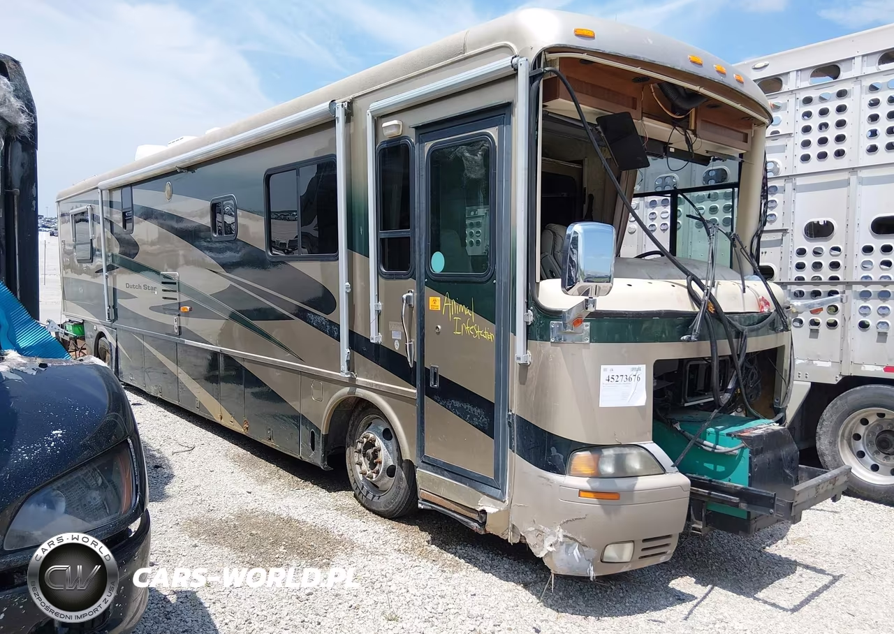 2003 Freightliner Chassis X Line Motor Home – zdjęcie 1 z 10