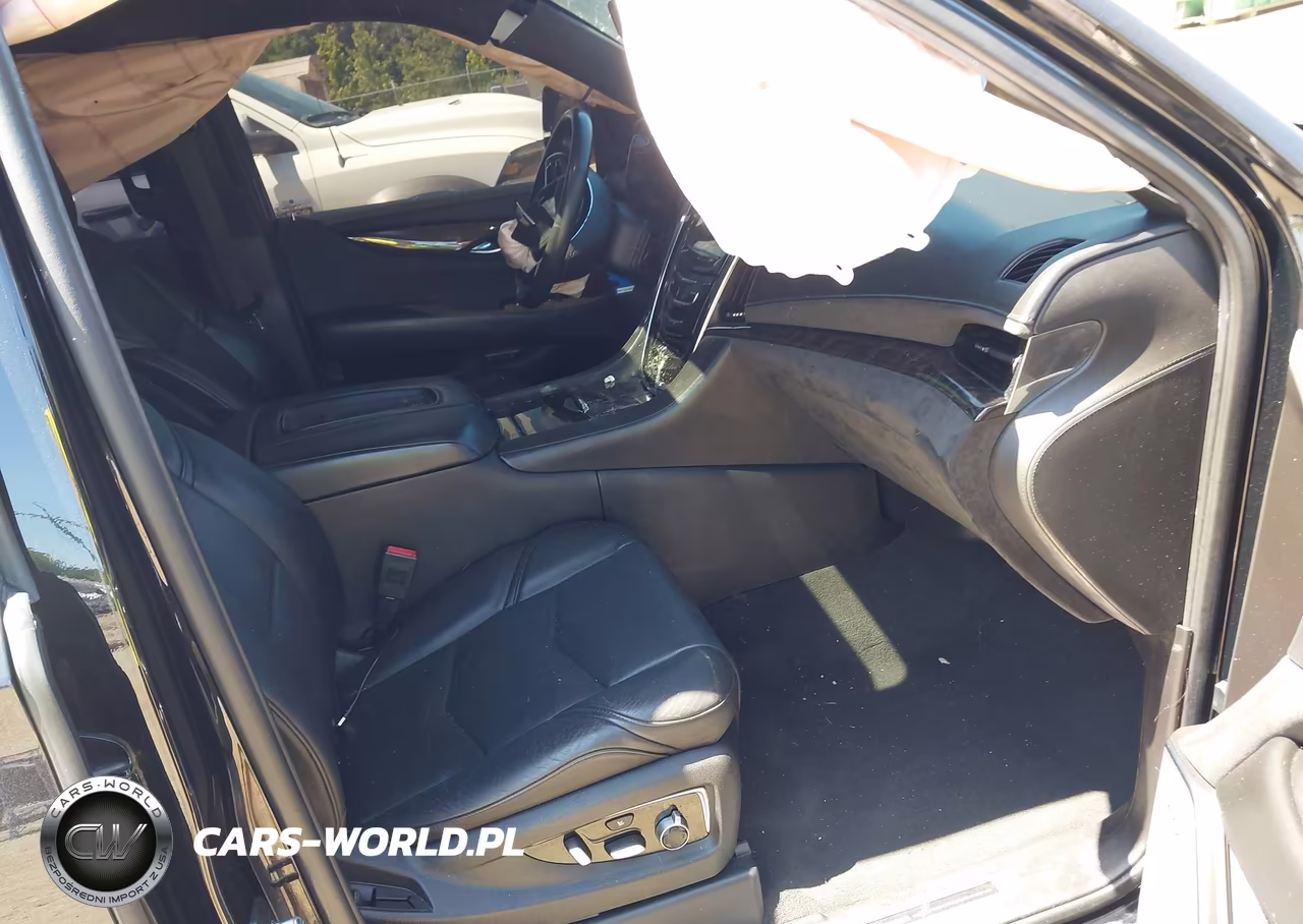 2016 Cadillac Escalade Platinum VIN:1GYS4DKJ0GR302270 - 5