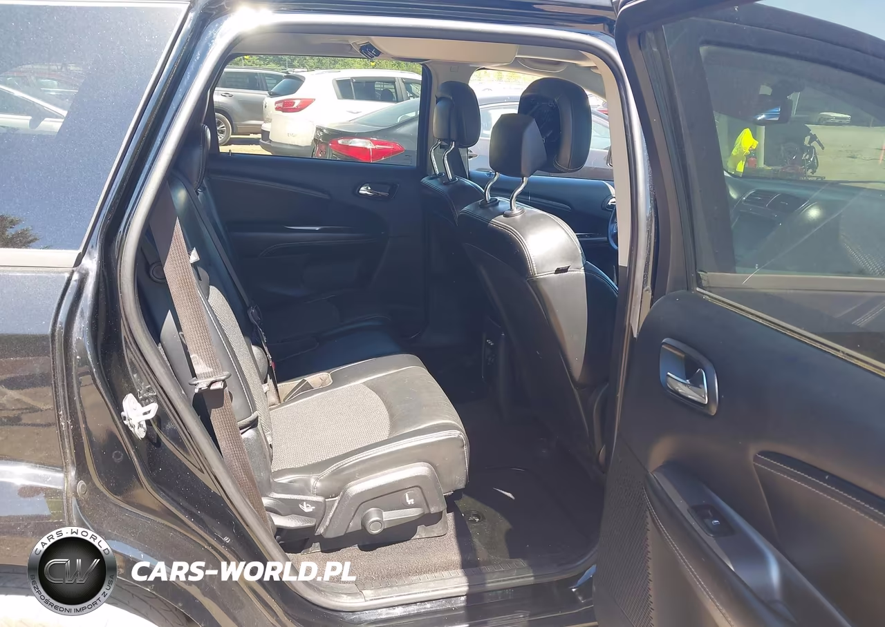 2016 Dodge Journey Crossroad Plus VIN:3C4PDCGB2GT167002 - 8