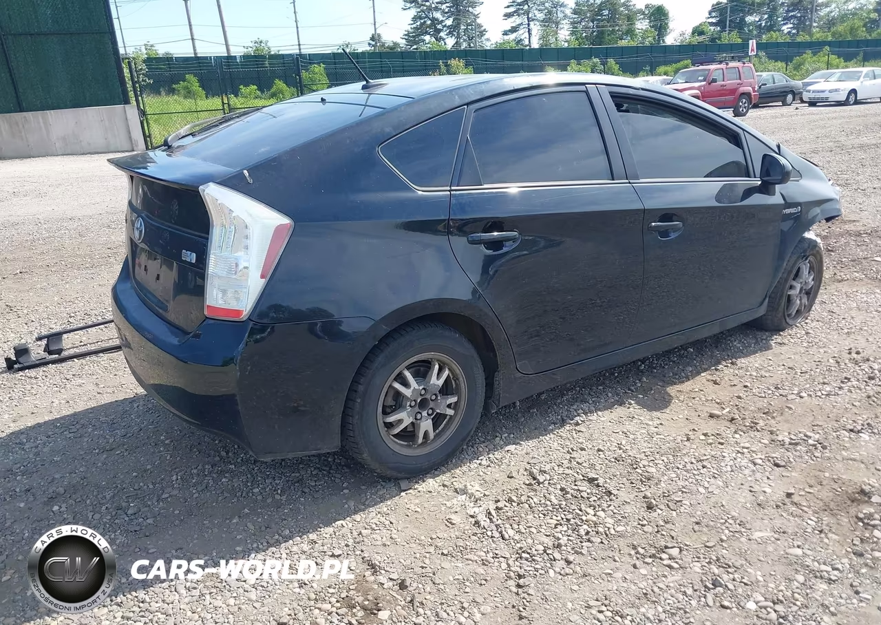 2010 Toyota Prius Iii VIN:JTDKN3DU3A0108588 - 4