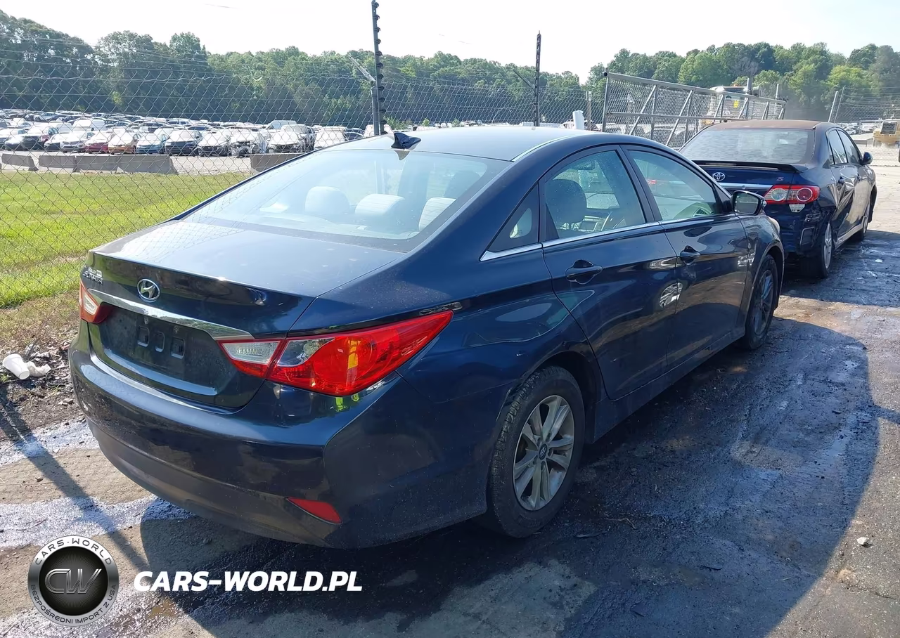 2014 Hyundai Sonata Gls VIN:5NPEB4AC0EH921032 - 4