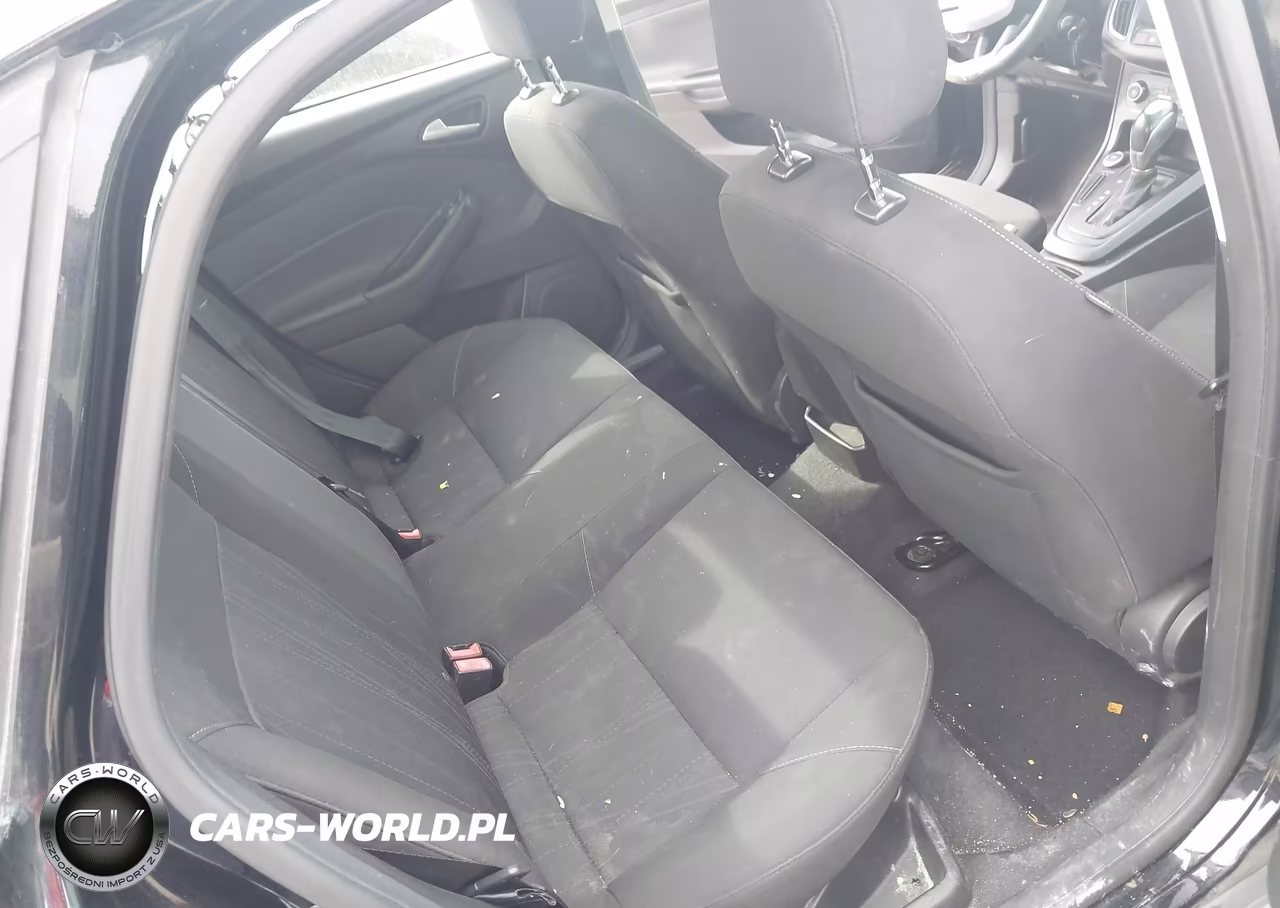 2016 Ford Focus Se VIN:1FADP3F26GL250736 - 8