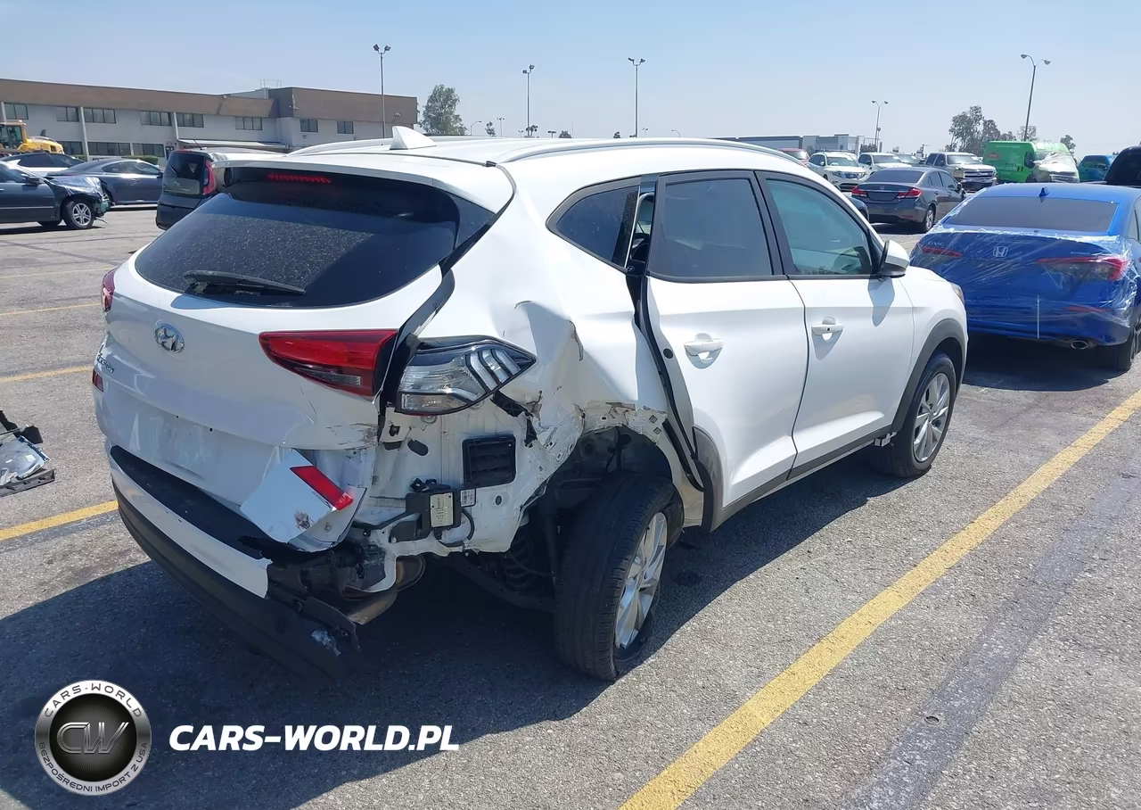 2020 Hyundai Tucson Value VIN:KM8J33A40LU200786 - 4