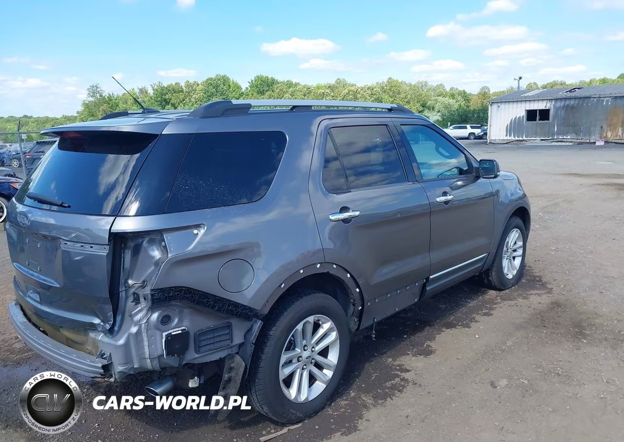 2014 Ford Explorer Xlt VIN:1FM5K8D89EGA86174 - 4