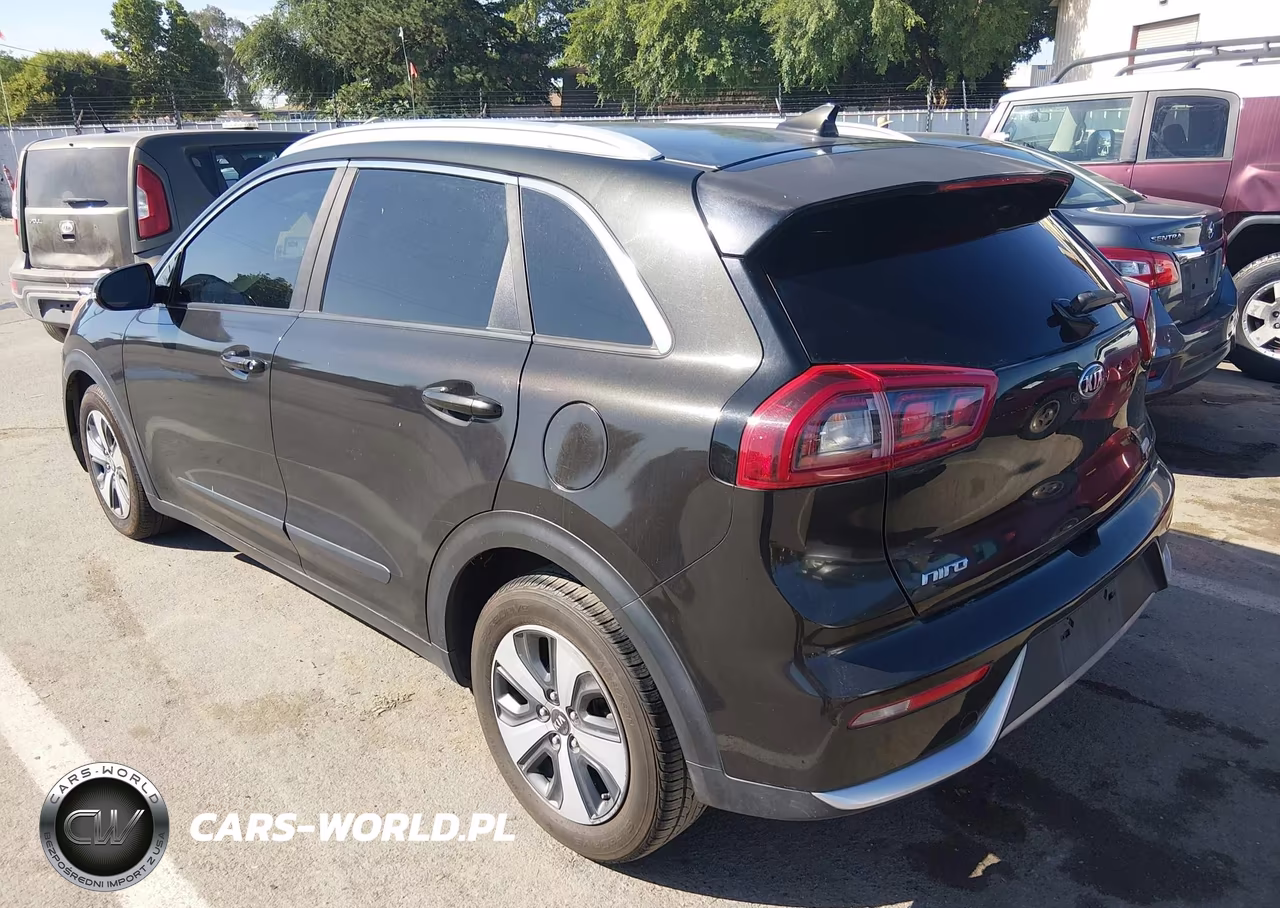 2017 Kia Niro Ex VIN:KNDCC3LC8H5057461 - 3