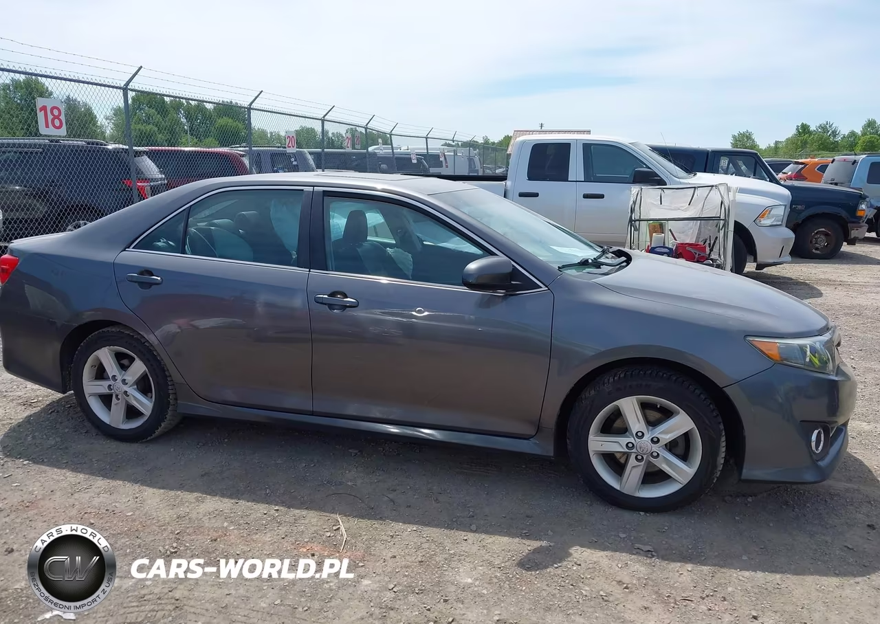 2014 Toyota Camry Se VIN:4T1BF1FKXEU375511 - 13
