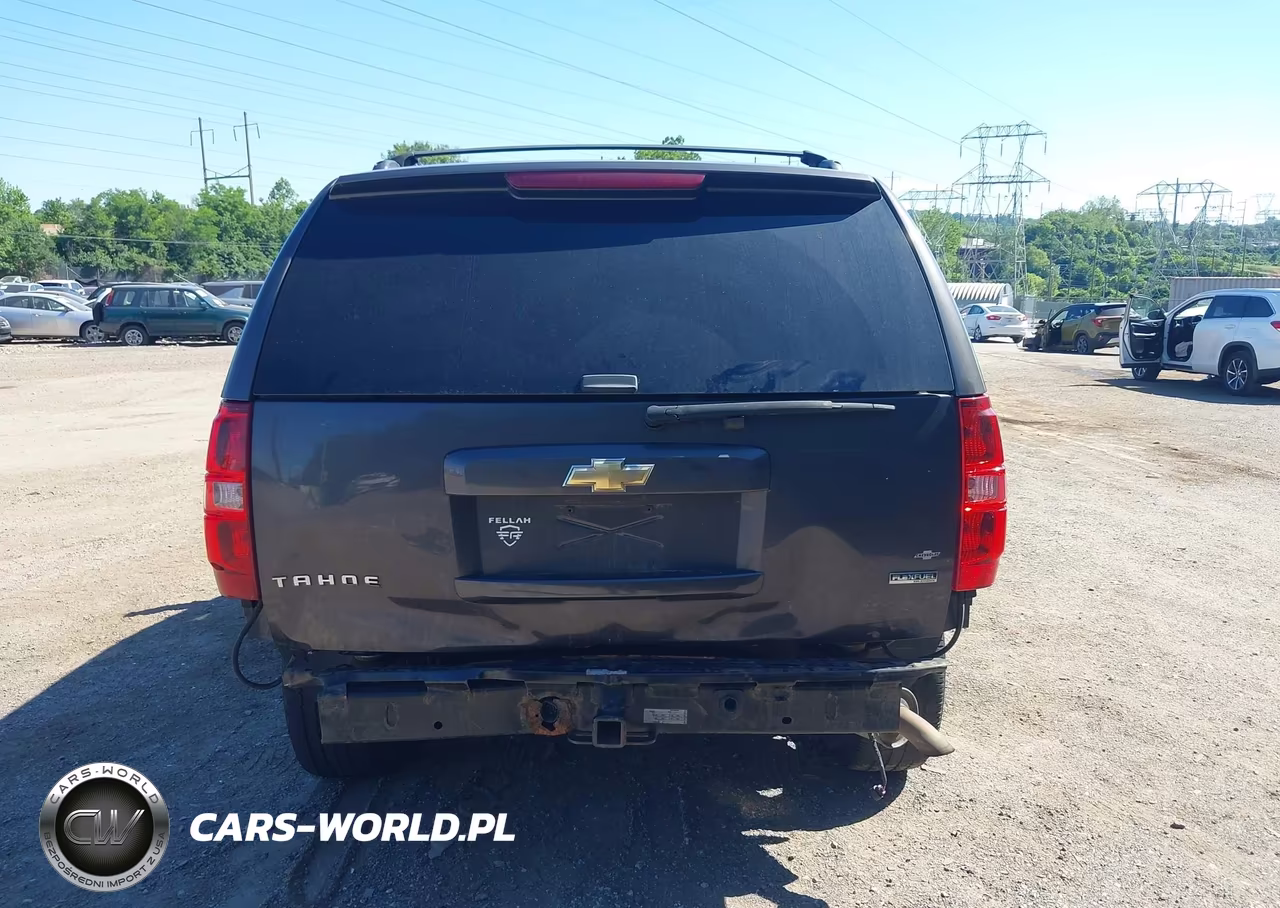 2011 Chevrolet Tahoe Lt VIN:1GNSKBE02BR281277 - 16